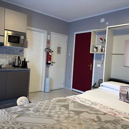 Studio Flat Policlinico G B Rossi Borgo Roma เวโรนา ภายนอก รูปภาพ