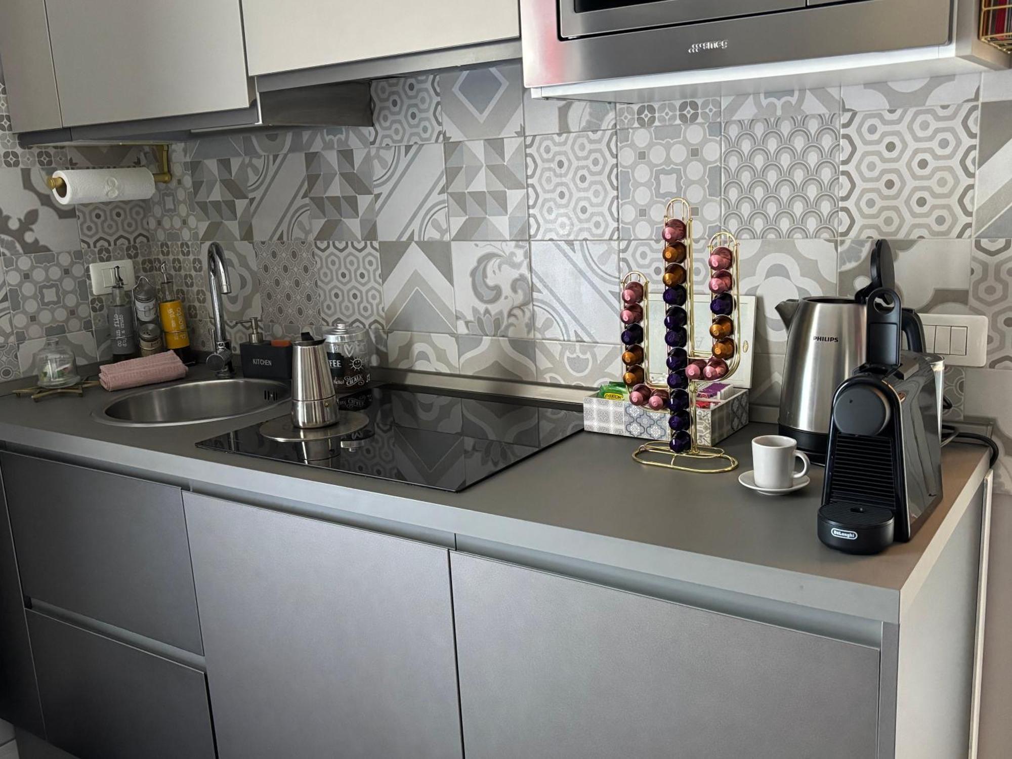 Studio Flat Policlinico G B Rossi Borgo Roma เวโรนา ภายนอก รูปภาพ